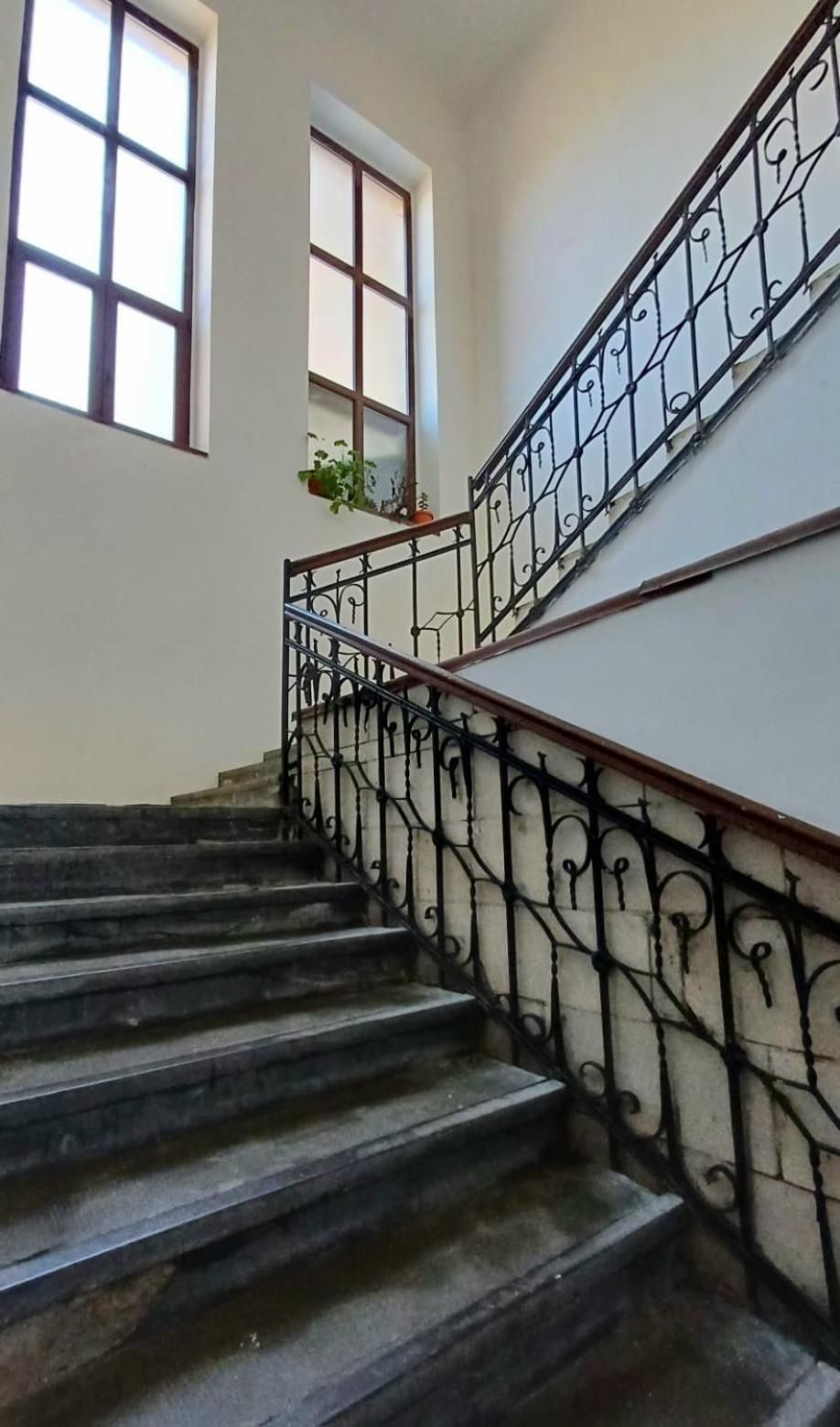 투르다 Apartament Stefan 아파트 외부 사진